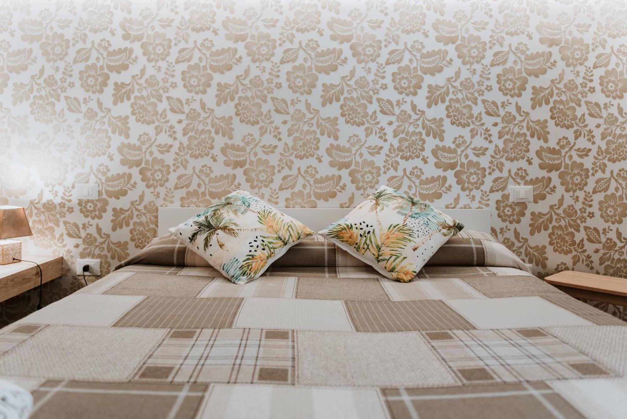Terrae Hydrunti Bed & Breakfast Lecce Eksteriør bilde